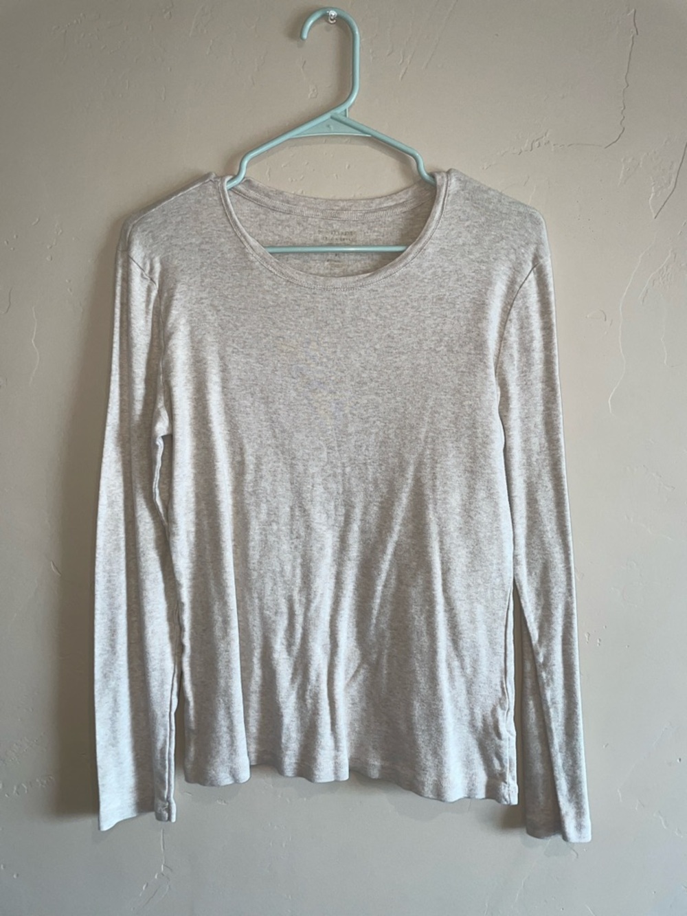 Light tan Long-Sleeve Women's Sweater